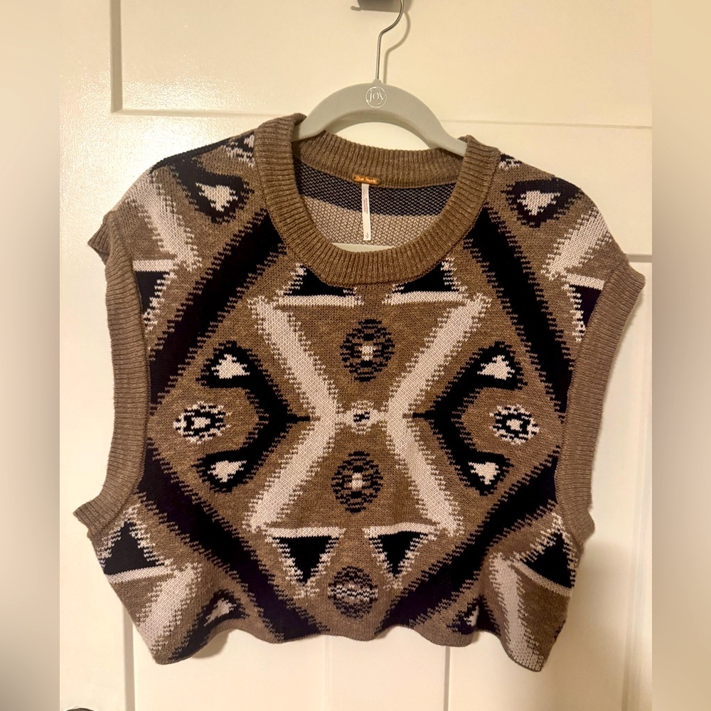 Free People sweater vest Aztec print